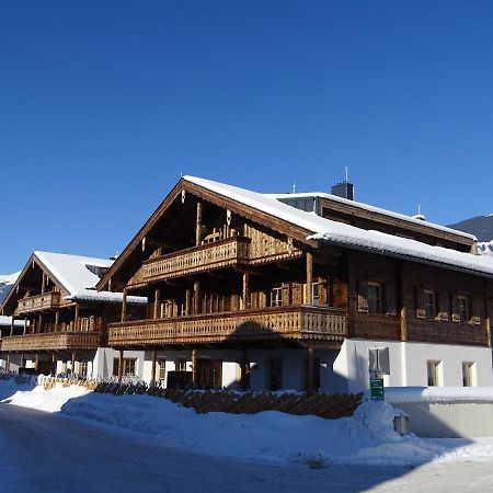 Modern Apartment near Lake in Salzburg Hollersbach im Pinzgau Exterior foto