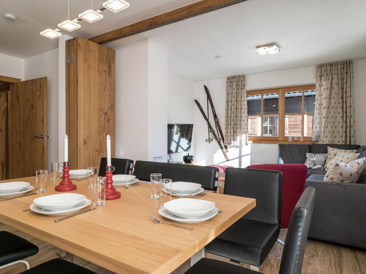 Modern Apartment near Lake in Salzburg Hollersbach im Pinzgau Exterior foto